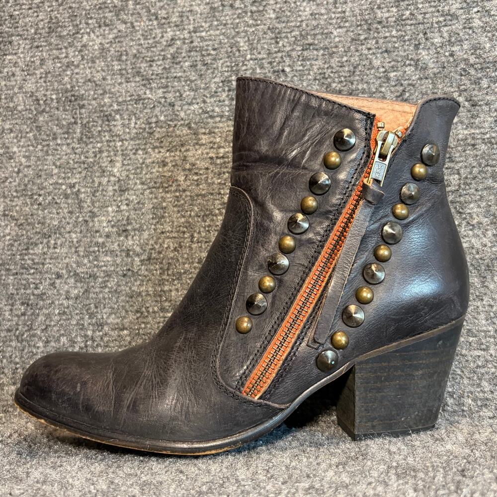 Chio Women Black Leather Gold Studded Zip Heeled Ankle Boots Booties EU 38 US 8